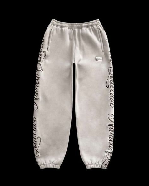 Sweatpants Design, Named Collective, Petite Tattoos, Y2k Clothes, Cool Outfits For Men, Shorts Casual, Tee Shirt Designs, Wearing Clothes, New Generation