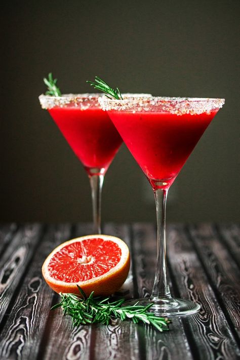 Raspberry Grapefruit & Rosemary Martini Rosemary Martini, Grapefruit Martini, Raspberry Vodka, Red Cocktails, 5 O Clock Somewhere, Negroni, Delicious Cocktails, 5 O Clock, Drinks Cocktails