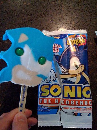 Sonic the Hedgehog | #Popsicle #90snostalgia Sonic Ice Cream, Retro Room Ideas, Sonic Ice, Sonic Cake, Sonic Birthday Parties, Sonic Party, Avenger Birthday Party, Sonic Birthday, A Hat In Time