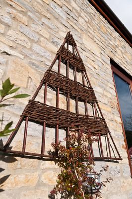 Willow Christmas Tree, Willow Sculptures, Attached Pergola, Bali Blinds, Garage Pergola, Living Willow, Willow Garden, Pergola Pictures, Victorian Parlor