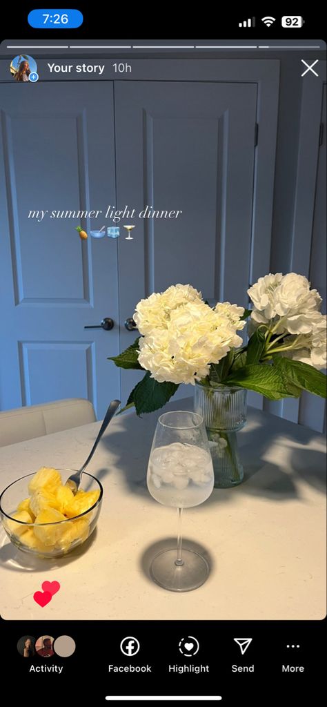 Dinner summer time dinner aesthetic photo Dinner Time Instagram Story, Time Instagram Story, Light Summer Dinners, Dinner Summer, Dinner Aesthetic, Light Dinner, Light Summer, Dinner Time, Insta Story