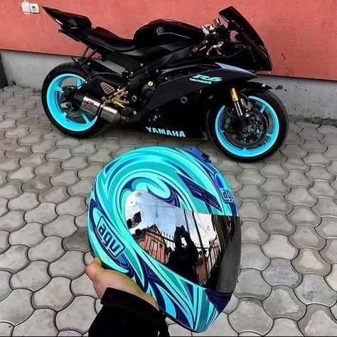 Motorcycle Wraps Ideas, R6 Yamaha, Kawasaki 500, Xe Ducati, Christmas Lists, Motos Yamaha, Moto Yamaha, Enfield Motorcycle, Motorcycle Paint Jobs