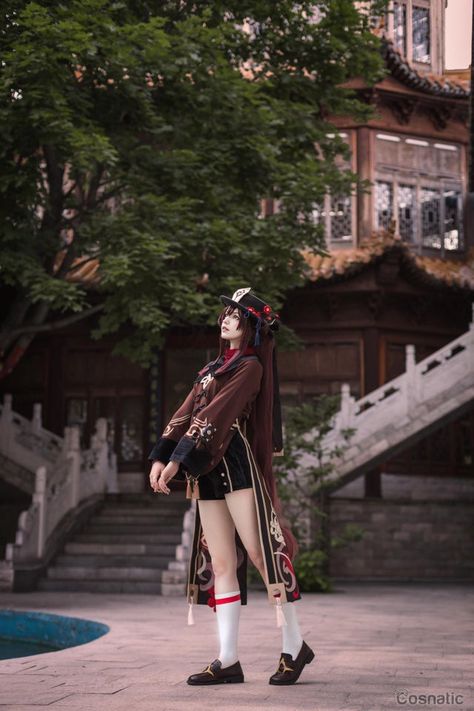 Genshin Visuals, Hu Tao Cosplay, Genshin Cosplay, Cosplay Genshin, Logo Game, Art Rules, Kawaii Cosplay, Hu Tao, Anime Canvas