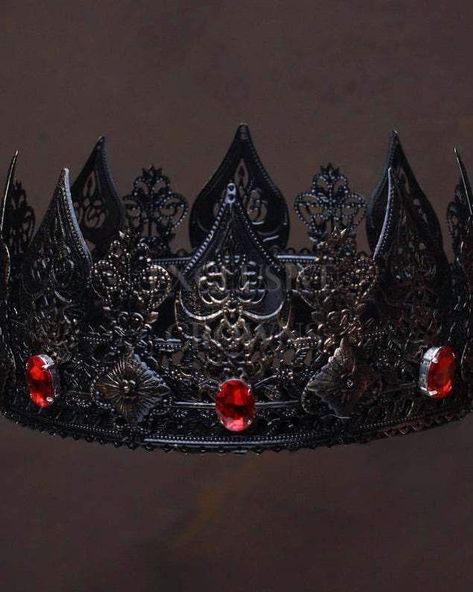 Red King Crown, Vampire Crown, Gothic Crown, Red King, Crown Aesthetic, Crown Black, Metal Crown, King Crown, Royal Aesthetic