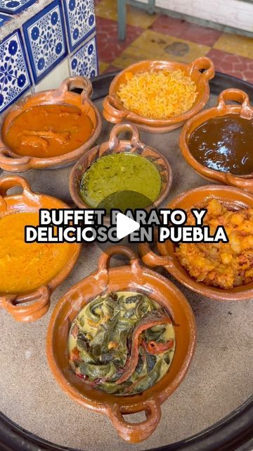 Descubre Puebla on Instagram: "@barradcortes es una joyita en Puebla, y la verdad es que nos dejó con la boca abierta, tiene un buffet Super variado con platillos mexicanos deliciosos que valen la pena probar toditos y la verdad es que por el precio vale mucho la pena. Así es que se los recomendamos 100%  • • • • • #puebla #reelsinstagram #mexico #pueblamexico #restaurantespuebla #dondeirpuebla #fyp #viral #quehaceenpuebla #buffet #comida" Mexican Food Party Buffet, Mexican Buffet Ideas, Mexican Party Food, Mexican Buffet, Party Buffet, Mexican Party, Mexican Food, Mexican Food Recipes, Party Decor