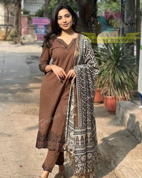 ₹1075

New launch

Experience the perfect mix of fun and sophistication with our brown cotton khadi suit set - a wardrobe must-have 🤎✨

Khadi cotton kurti with intricate embroidery work on neck ,sleeves and hem paired with Khadi pants with embroidery work and beautiful Khadi silk digital print dupatta to elevate the look 💕

Size-M L XL XXL
 38-40-42-44

*Shop Price- 1075 free shipping* fh

Keep posting

_____________________________

*Note:*

⏩ COD (Cash On Delivery) not available

⏩ To Bo... Kurti Pair, Khadi Cotton Kurti, Khadi Kurti, Handloom Kurta, Pants With Embroidery, Digital Print Dupatta, Khadi Kurta, Design Kurta, Pant Suits For Women