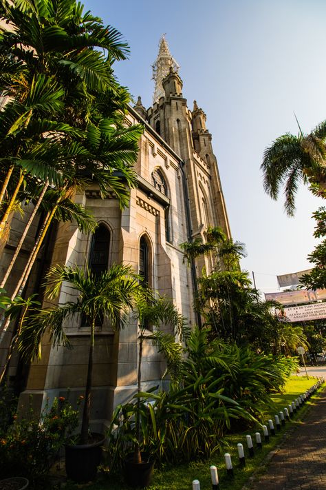 jakarta cathedral Room Pictures, Pretty Places, Travel Couple, Lucca, Asia Travel, Travel Aesthetic, Dream Vacations, Jakarta, Travel Guide