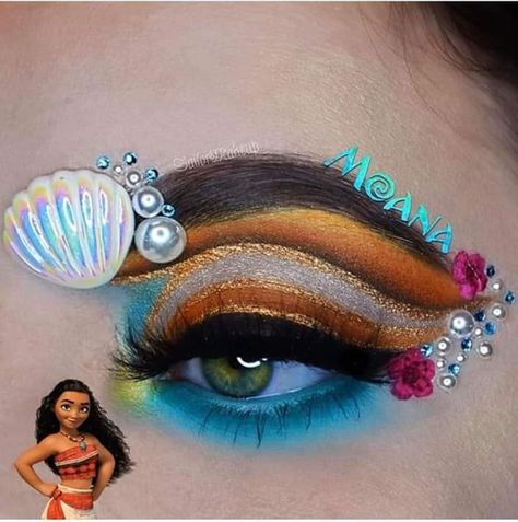 Moana Makeup, Disney Makeup Ideas, Hearts Makeup, Halloween Family Costumes, Disney Princess Makeup, Queen Of Hearts Makeup, Disney Silhouette Art, Disney Silhouette, Princess Makeup