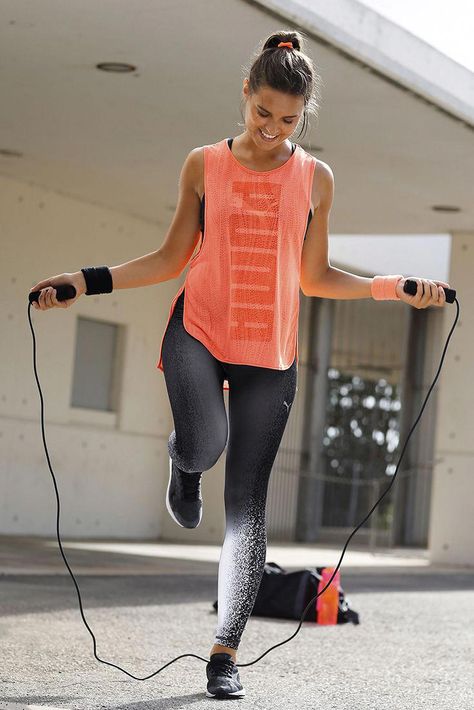 Trendy Workout Outfits, Fitness Wear Outfits, Workout Attire, Trik Fotografi, Womens Workout Outfits, Workout Outfit, Jump Rope, Sporty Outfits, Athletic Outfits