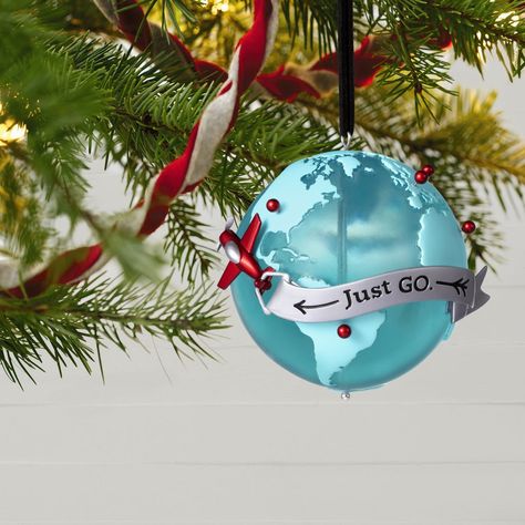 Christmas Globes, Travel Ornament, Travel Tree, Globe Travel, Plastic Christmas Tree, Hallmark Christmas Ornaments, Travel Keepsakes, Travel Globe, Globe Ornament