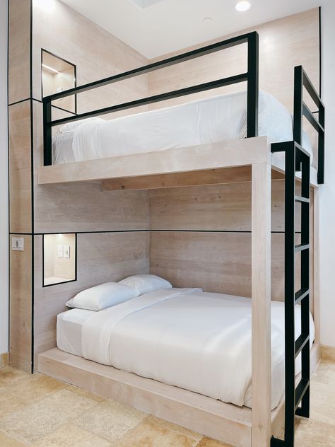 Minimalist Bunk Beds, Japandi Bunk Bed, Double Deck Bed Ideas For Small Room, Double Bunk Beds Small Room, Adult Bunk Beds For Small Room, Double Deck Bed Ideas, Double Deck Bed Design, Modern Bunk Bed, Double Deck Bed