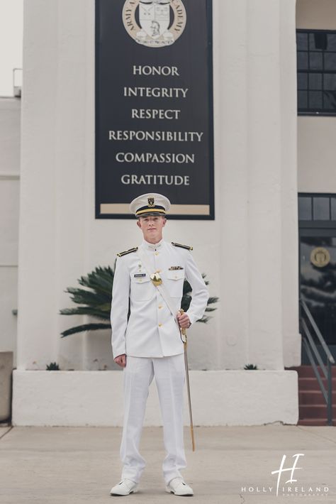 Such a cool senior shoot at the Naval Academy! Loved this location. Navy Officer Aesthetic, Business Man Photography, Man Suit Photo, Happy Teachers Day Wishes, Academy Uniforms, Man Suit, High School Senior Photography, Naval Academy, Man Photography