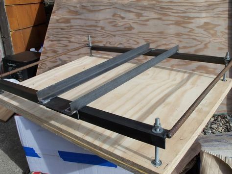 Router Flattening Sled, Router Sled How To Make, Flattening Jig, Router Sled, Jet Woodworking Tools, Diy Router, Plunge Router, Router Jig, Router Woodworking