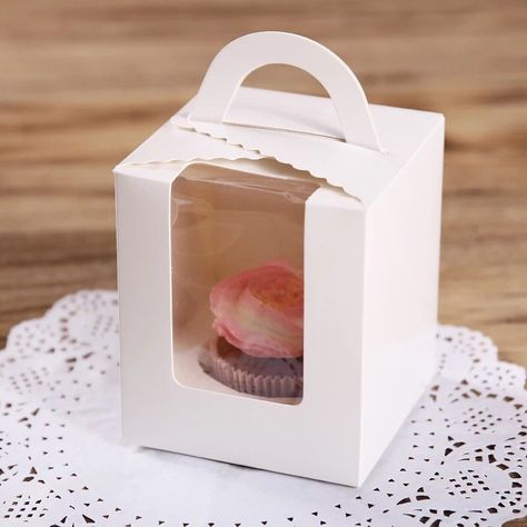 cupcake box0106-1 Professional Cupcakes, Cupcake Packaging, Muffin Cup, Dessert Packaging, Bakery Box, Animal Cupcakes, Wholesale Packaging, Wedding Giveaways, Cake Packaging