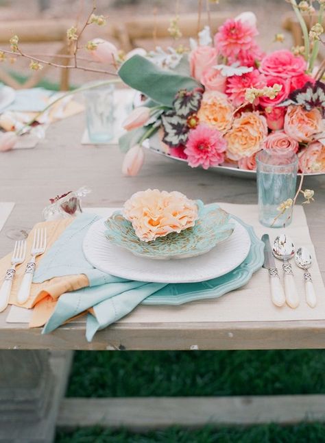 Mix and match robin’s egg blue place setting Vintage Shabby Chic Wedding, Robin Egg Blue, Wedding Place Settings, Shabby Chic Wedding, Vintage Party, Wedding Tablescapes, Robins Egg, Wedding Places, Robins Egg Blue