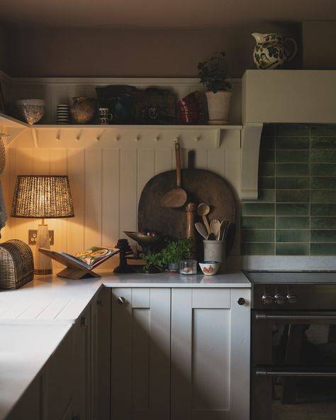 A moment for @mrsjessdaines divine kitchen 🤍 - #lifestylephotographers #norfolkphotographer #ukphotographer #contentcreationphotographer #interiorphotographer Irish Farmhouse Interior, Irish Farmhouse, Irish Kitchen, Irish Interiors, Books Open, Old Irish, Country Style Kitchen, Kitchen Nook, Farmhouse Interior