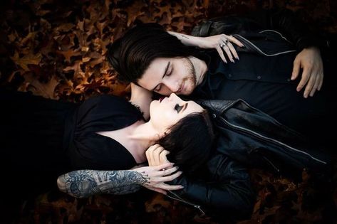 Gothic Engagement Photos, Goth Couples, Alternative Tattoos, Goth Formal, Halloween Styled Shoot, Goth Ideas, Engament Photos, Dark Romantic Wedding, Gothic Wedding Theme