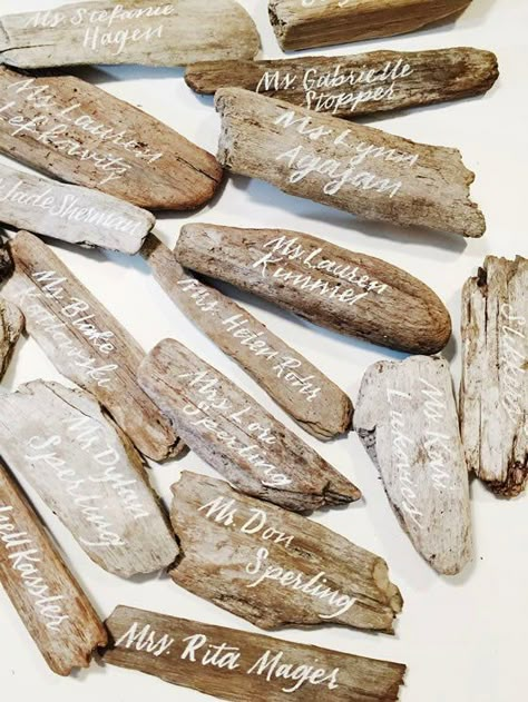 Driftwood Wedding, Beach Wedding Tables, Beach Wedding Decorations Reception, Beach Wedding Centerpieces, Beachy Wedding, Beach Table, Boho Beach Wedding, Beautiful Beach Wedding, Beach Wedding Inspiration