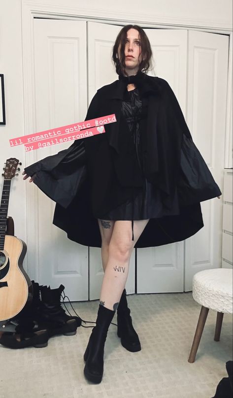 via her instagram story, 15/02/24 Chelsea Wolfe, Style Muse, Edgy Outfits, Dark Fashion, Fashion Lifestyle, Instagram Story, Chelsea, Moon, Instagram Photos