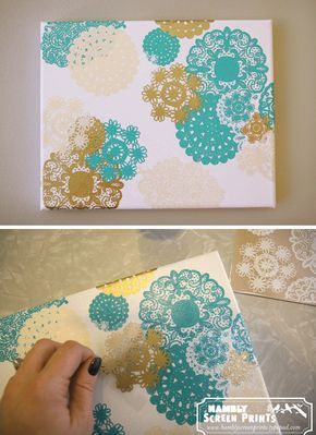 Doily Rub-on Canvas - Doily Crafts Paper Doily Crafts, Doily Art, Cuadros Diy, Doilies Crafts, Canvas Wall Hanging, Paper Doilies, Chalk Couture, Canvas Projects, Canvas Crafts