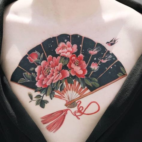 Japanese Geisha Tattoo, Geisha Tattoos, Japanese Tattoo Symbols, Korean Tattoos, Fan Tattoo, Geisha Tattoo, Thai Tattoo, Japanese Tattoos, Irezumi Tattoos