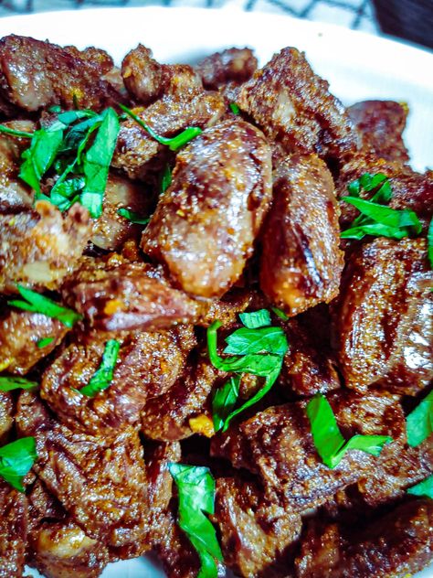 Tasty Sauteed Chicken Hearts - U Keep Cooking Chicken Hearts Recipe Simple, Chicken Heart Recipes, Chicken Hearts Recipe, Chicken Chop Recipe, Offal Recipes, Chicken Hearts, Fall Meals, Chicken Heart, Quick Dinners