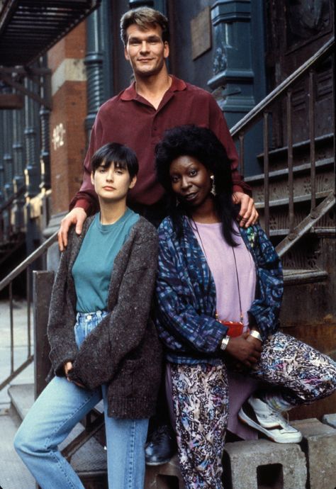 "Ghost" promo still, 1990.  L to R: Demi Moore, Patrick Swayze, Whoopi Goldberg. Demi Moore Short Hair, Ghost Patrick Swayze, Best Movie Couples, Wedding Body, Jumper Suit, Ghost Movies, She's A Lady, Whoopi Goldberg, Patrick Swayze