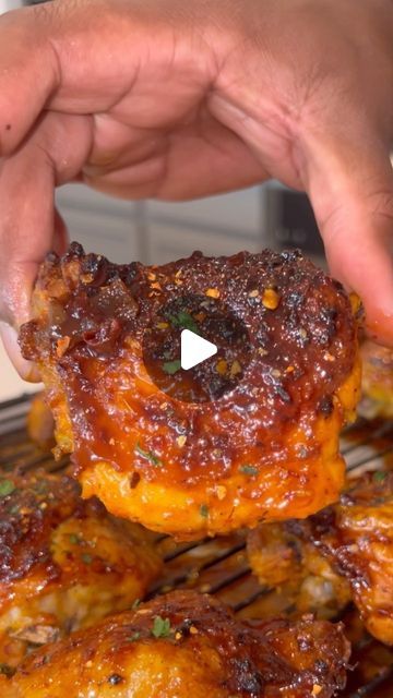 Curry Chicken Videos, Brown Sugar Bbq Chicken, Chicken Thigh Recipes Videos, Baked Chicken Thighs Bone In, Sunday Meal Ideas, Bone In Chicken Breast Recipes, Honey Mustard Chicken Tenders, Dinner Ideas Black People, Soul Food Dinner Party