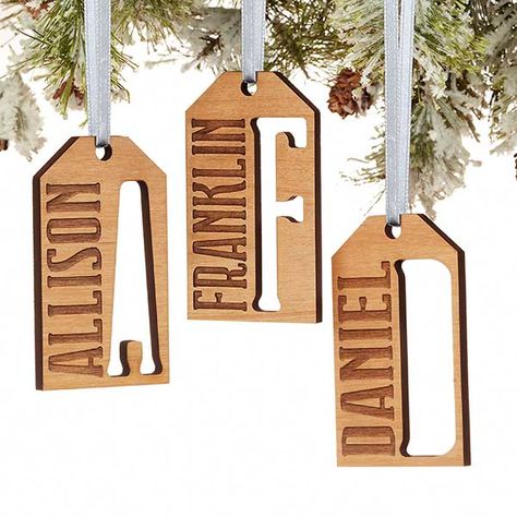 Family Personalized Natural Wood Gift Tag Ornament Gift Tag Christmas, All About Family, Christmas Gift Tags Personalized, Personalized Christmas Ornaments Family, Unique Gift Tags, Personalized Family Gifts, Family Christmas Ornaments, Wooden Tags, Custom Christmas Ornaments