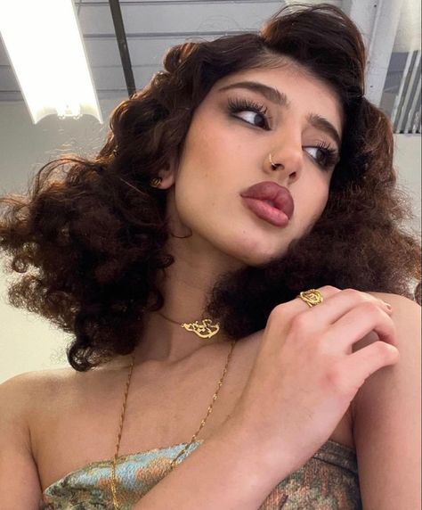 Arab Face Claim, V Hair, Youre Like Really Pretty, Eye Makeup Art, Beauty Guru, Brown Girl, Hair Photo, Dream Hair, Love Makeup