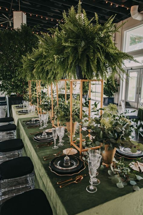 All Green Wedding Centerpieces, Greenery Party Theme, Shades Of Green Wedding Decor, Green Theme Party Decorations, Green Color Theme Party, Greenery Event Decor, Emerald Green And White Centerpieces, Round Wedding Table Linen Ideas, Lush Green Wedding Decor