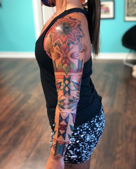 Tattoo Ideas Native American, Kira Murillo Tattoo, Southwestern Tattoos For Women, Native Tattoos For Women, Haida Tattoo, Native American Tattoo Designs, Body Tattoo Design, Native American Tattoo, Native American Headdress