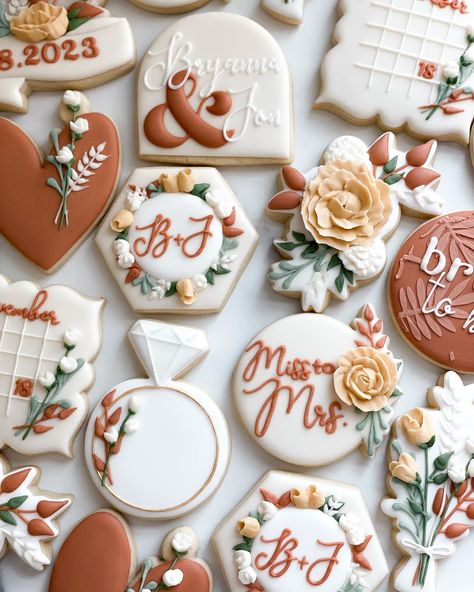 Jess Linstra | Fall florals, yes please 🍂 #cookies #njcookies #decoratedsugarcookies #cookiesofinstagram #floralcookies #fallcookies #bridalshowercookies | Instagram Married Cookies, Bridal Shower Decorative Cookies, Brunch Bridal Shower Cookies, Wedding Theme Cookies, Mr And Mrs Cookies Decorated, Just Married Cookies, Iced Wedding Cookies, Fall Wedding Shower Cookies, Friendsgiving Cookies Decorated