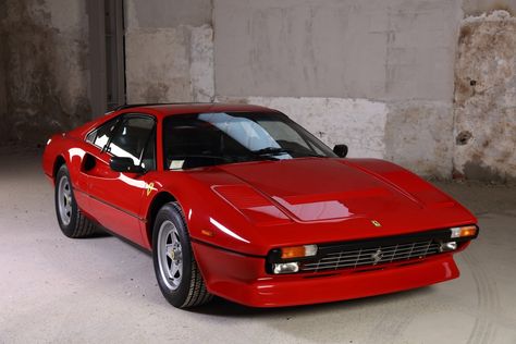 Ferrari 308 Gtb, Ferrari 288 Gto, Ferrari 308, Bentley Car, Euro Cars, Vintage Classics, Ferrari Car, Car Images, Performance Cars