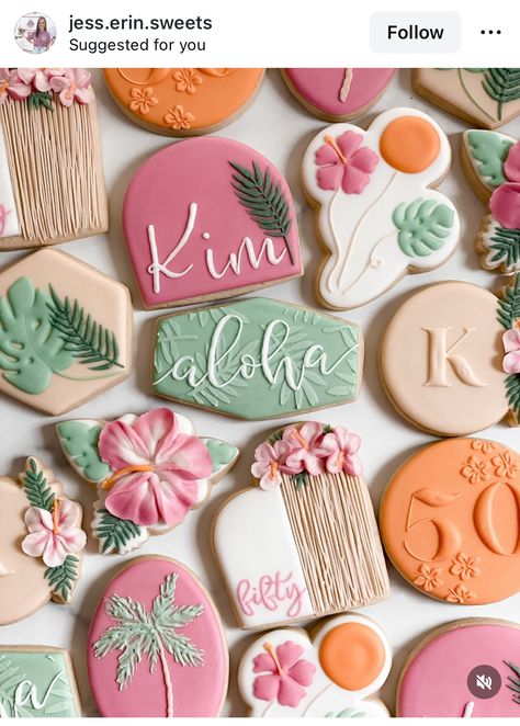 Hawaiian Birthday Cookies, Hawaiian Theme Cookies, Hawaiian Cookies Decorated, Nature Cookies, Luau Cookies, Hawaiian Cookies, 15 Birthday, Bridal Shower Cookies, Hawaiian Birthday