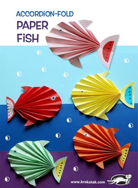 Accordion-Fold Paper Fish Paper Fish, Idee Babyshower, Accordion Fold, Sea Crafts, Fish Crafts, Ocean Crafts, Camping Art, Childrens Crafts, Animal Crafts