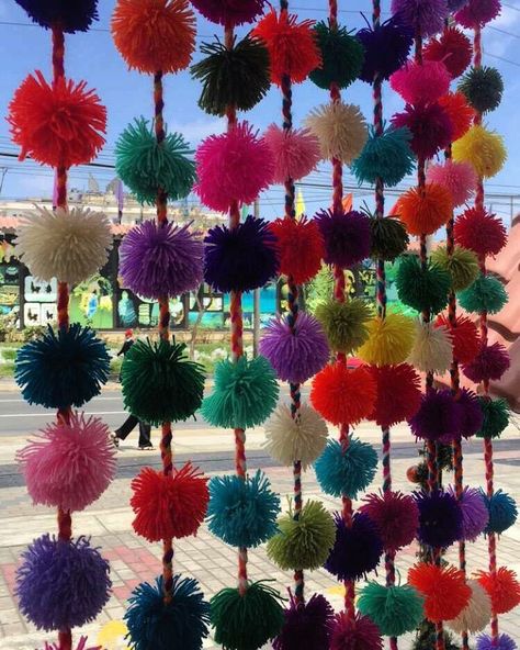 Peruvian Pom Poms- Inca Market Peru Themed Party, Spanish Classroom Decor, Classy Decorations, Peruvian Restaurant, Peruvian Recipes, Decor 2024, Spanish Classroom, International Day, Clock Tower