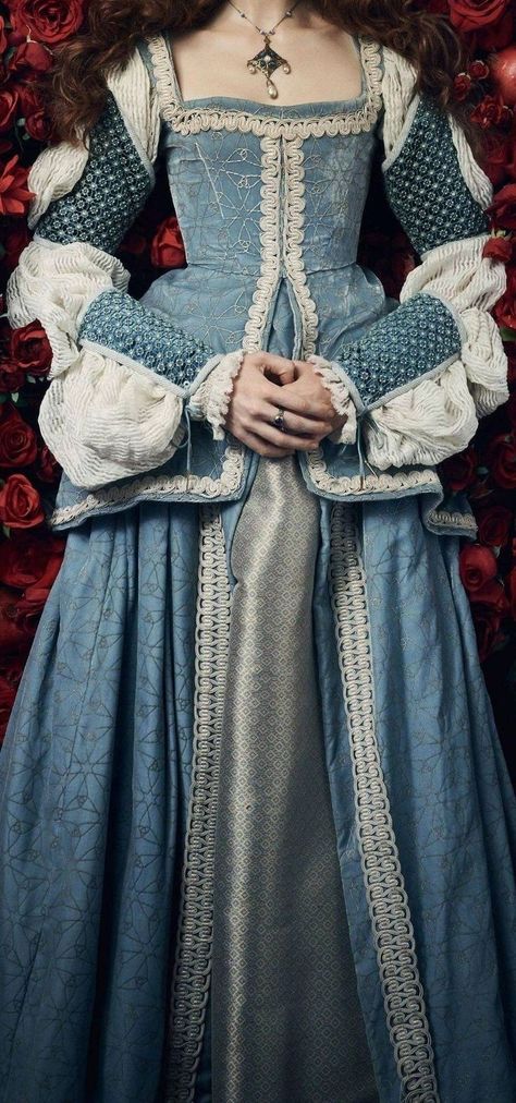 Middle Ages Inspired Fashion, Renisance Dresses Gowns, Historical Royal Dresses, Royal Blue Medieval Dress, Regal Dress Gowns, Blue Historical Dress, 1400s Aesthetic, Bliaut Dress, Blue Medieval Gown