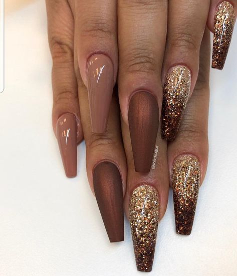 Ombre Nail Colors, Design Chocolate, Bronze Nails, Unghie Sfumate, Brown Nail, Gold Ombre, Ombre Nail, Ombre Nail Designs, Amazing Hair