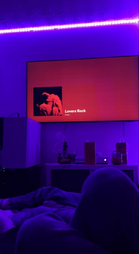 Night Time Bedroom Aesthetic, Room Astethic, Late Night Vibes Aesthetic Bedroom, City Bedroom Aesthetic Night, Aesthetic Bedroom City View Night, Late Night Purple Aesthetic, Baddie Room, Luxury Room Bedroom, Pink Life