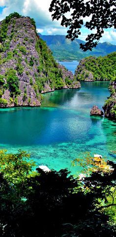 Nehir_Y Cheap Countries To Travel, Coron, Philippines Travel, Palawan, Alam Yang Indah, 10 Reasons, Places Around The World, Asia Travel, The Philippines