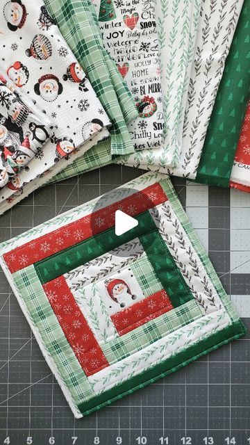 Muriel Corbierre on Instagram: "Here's an easy handmade Christmas gift and fast to sew, and it's super useful! Use 2 layers of insulated fleece (like Insulfleece) if you're going to use it for hot dishes.  . Details: 2 of 9" (23cm) squares of Pellon InsulFleece  1 of 9.5" (25cm) square quilting cotton  Several long strips of quilting cotton 1.5" (4cm) wide 1 small square of quilting cotton for the middle, mine was the little snowman, 2.25" (5.75cm) Optional but useful: odif 505 temporary adhesive and a walking foot. Seam allowance is 1/4" (6mm) I trimmed the QAYG front piece to 9.5" (25cm) to match the back piece. The fleece is intentionally shorter so that your seams are not too thick. . Fabric: Comfort and Joy collection from @camelot_fabrics" Christmas Hot Pads Sewing Patterns Free, Small Christmas Quilts, Quilted Hot Pads Patterns Free, Quilted Potholder Pattern, Crafty Christmas Gifts, Christmas Fabric Panels, Quilted Christmas Gifts, Christmas Potholders, Christmas Quilting Projects