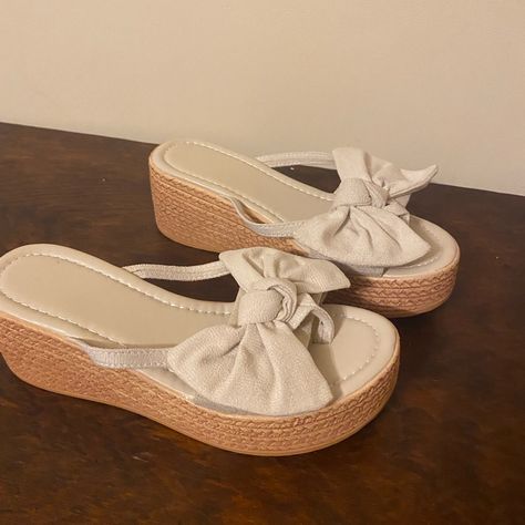 Cream Platform Shoes Very Cute,Never Worn,2.5 Inches Heels. Platform Wedges Sandals, Cute Shoes Y2k, Cute Sandals For Women, Cute Beach Sandals, Pretty Shoes For Women, Trendy Shoes For Women Sandals, Cream Color Shoes, Platform Sandals Y2k, Cute Wishlist