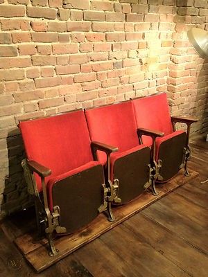 Cinema Seating, Theatre Seats, Cinema Chairs, Cinema Decor, Red Chairs, Vintage Cinema, Theater Chairs, Cinema Seats, Vintage Theatre