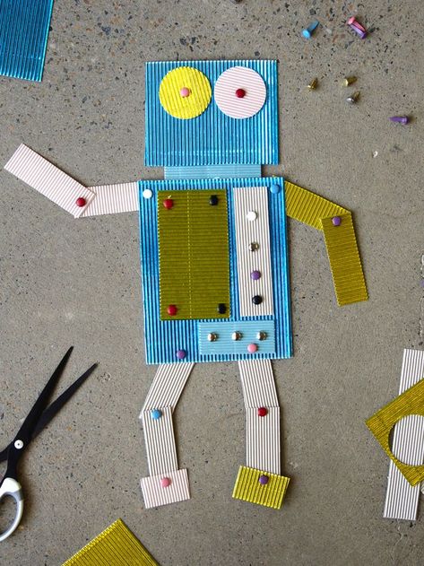 Colorful corrugated cardboard and decorative brads give this #DIY robot puppet his one-of-a-kind character. Robot Puppet, Robot Craft, Robot Theme, Corrugated Card, Puppets Diy, Diy Robot, Kids' Crafts, The Robot, Corrugated Cardboard