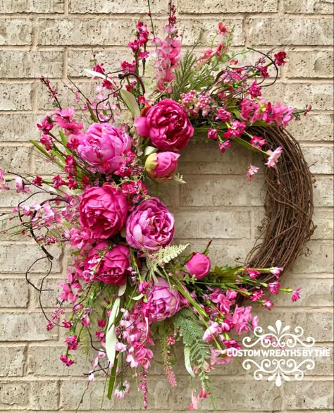 Spring And Summer Wreaths 2023, Pink Spring Wreath, 2023 Wreath Trends, Sympathy Flowers Arrangements, Spring Wreaths For Front Door Farmhouse, Spring Wreaths 2024, Summer Wreaths For Front Door Summertime, Pink Wreaths For Front Door, Rustic Wreaths For Front Door