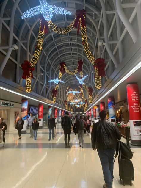 Ohare airport Christmas Airport, Ohare Airport, Airport Aesthetics, Airport Aesthetic, At Airport, Christmas Travel, Free Bag, Glasgow, Christmas