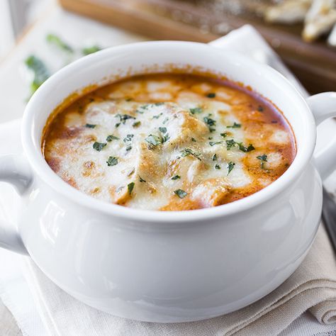 Grilled Chicken Parmesan Soup | thecozyapron.com Chicken Parmesan Soup Recipe, Chicken Parmesan Soup, Grilled Chicken Parmesan, Dry Oregano, Soup Cozy, Grilled Chicken Caesar Salad, Parmesan Soup, Soups Recipes, Fusilli Pasta