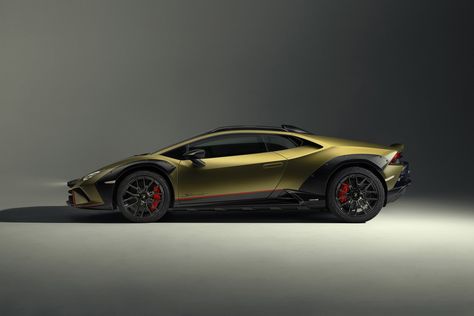 2024 Lamborghini Huracán Sterrato Side Wallpapers (36) - NewCarCars New Car Wallpaper, V10 Engine, Super Sport Cars, High Resolution Wallpapers, Lamborghini Huracan, Super Sport, Future Car, Car Wallpapers, Car Ins