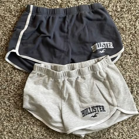 Holister shorts Supernatural Clothes Inspired Outfits, Hollister Shorts Outfit, Hollister Pjs, Hollister Outfits Aesthetic, Holister Outfits Aesthetic, Long Sleeve Under T Shirt, Holister Shorts, Hollister Aesthetic, Hollister Outfits